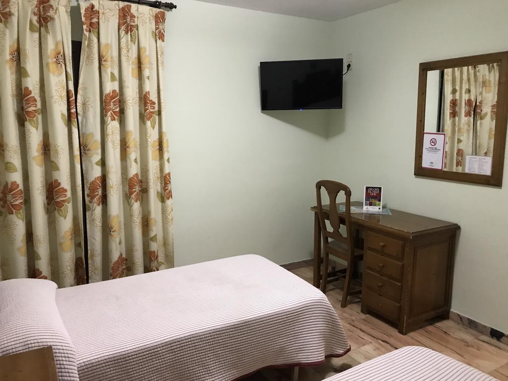 Hostal Rio De Oro Alcalá la Real Zewnętrze zdjęcie