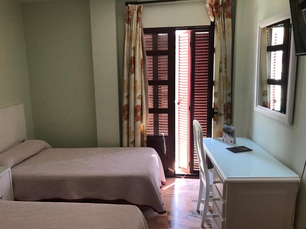 Hostal Rio De Oro Alcalá la Real Zewnętrze zdjęcie