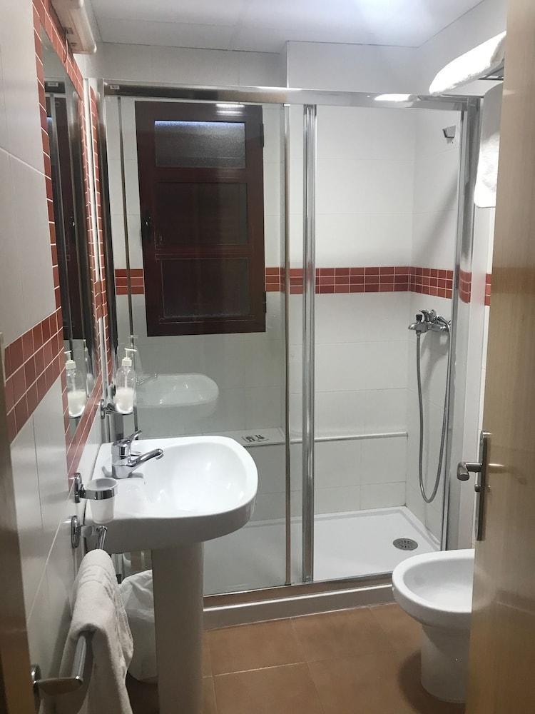 Hostal Rio De Oro Alcalá la Real Zewnętrze zdjęcie